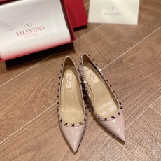 Valentino Heeled Shoes